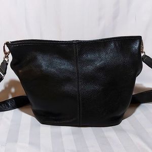 12. ROOTS VINTAGE LEATHER BUCKET CROSSBODY BAG!
